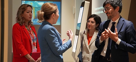 Директор по международным связям Нацбиблиотеки Франции посетил Архив Президента РК фото галереи 1